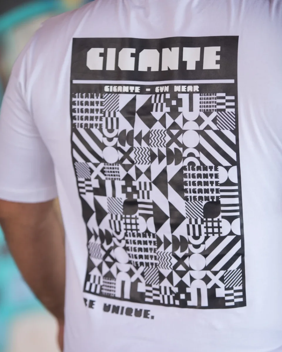 T-Shirt Gigante Be Unique - Image 4